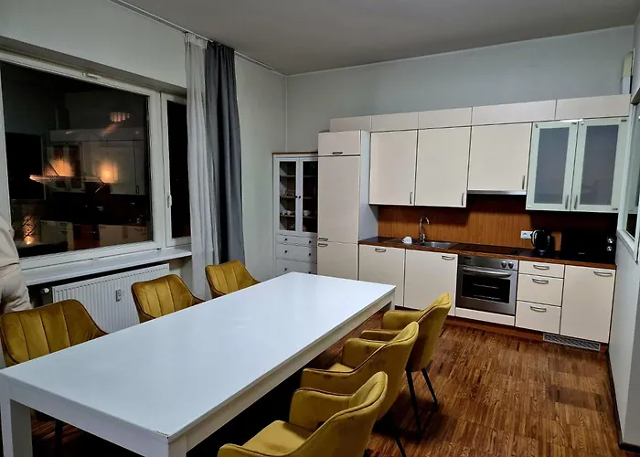 Apartment Operatheater View 2bd For 8 Tallinn